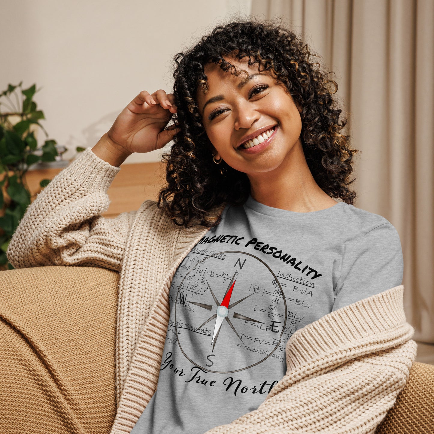 Women's Relaxed T-Shirt Magnetic Personality